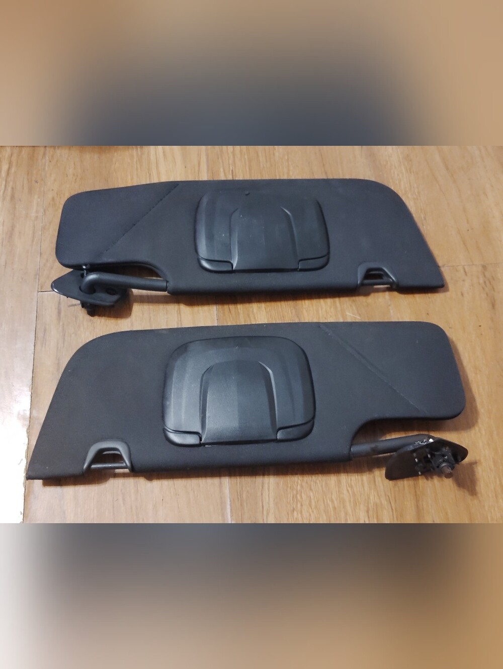 Ford Mustang 2011-2014 Sun Visor Pair Set Black OEM